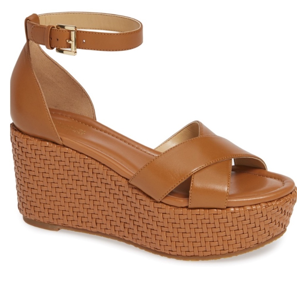 CLOSET CLEAROUT! MICHAEL Michael Kors Desiree Basket Weave Wedge Size 10
